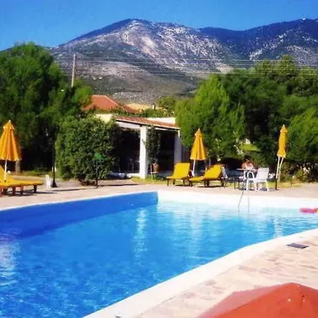 Pegasos * Καραβάδος